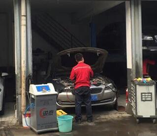 汽車的機(jī)油到底該怎么選？